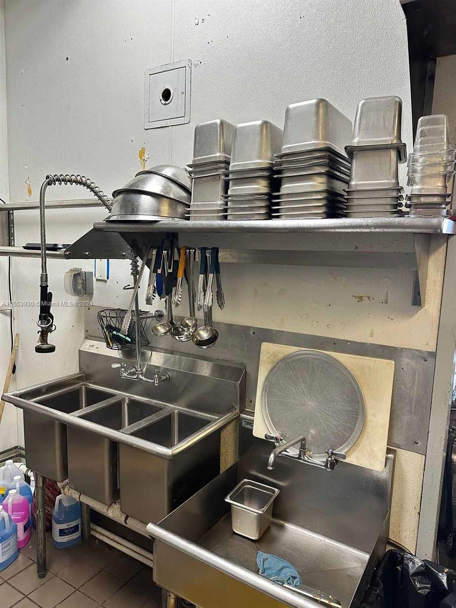 Miami Beach, Florida 33139, ,Businessopportunity,For Sale,A11553930