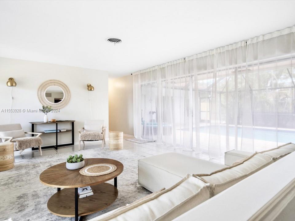 5841 NE 20th Ter, Fort Lauderdale, Florida 33308, 4 Bedrooms Bedrooms, ,2 BathroomsBathrooms,Residentiallease,For Rent,5841 NE 20th Ter,A11553928