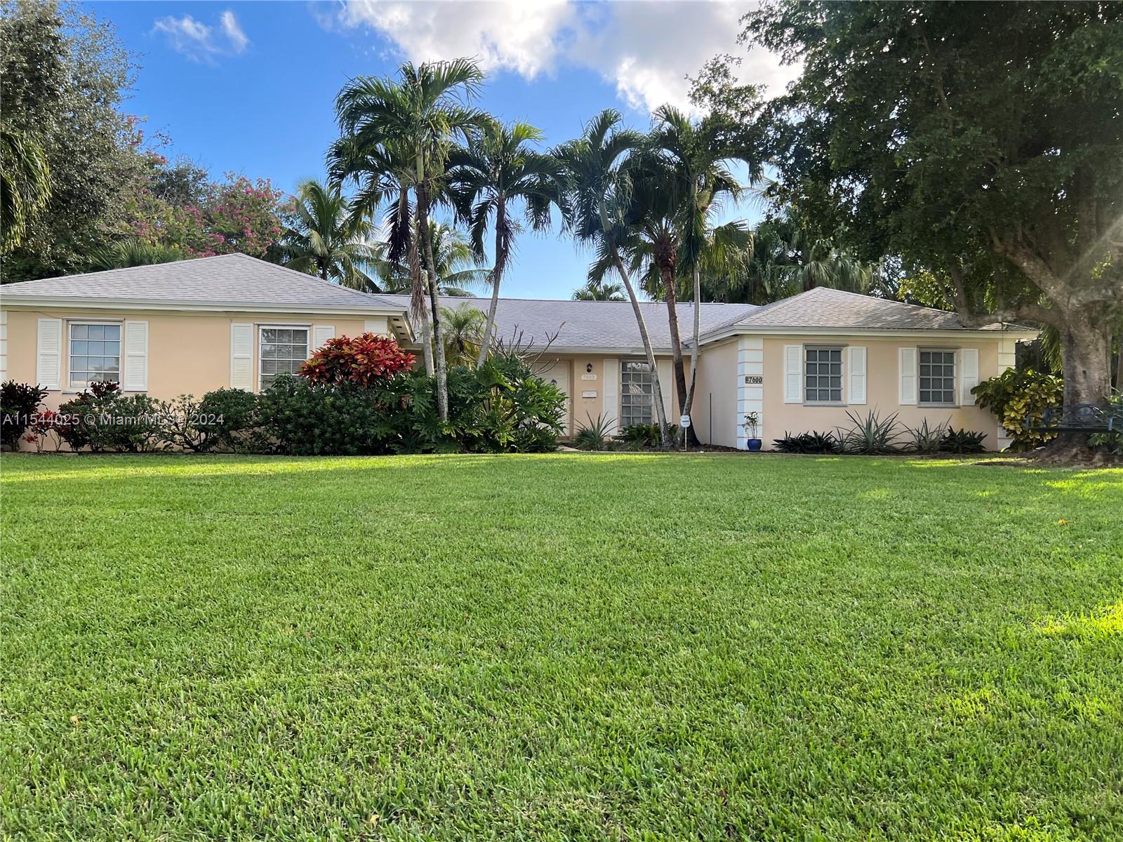 7600 SW 164th St  For Sale A11544025, FL