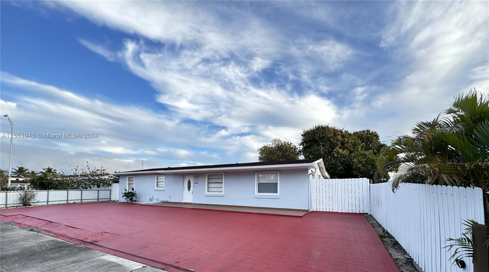 4722 NW 192nd Ter 1, Miami Gardens, Florida 33055, 3 Bedrooms Bedrooms, ,1 BathroomBathrooms,Residentiallease,For Rent,4722 NW 192nd Ter 1,A11553943