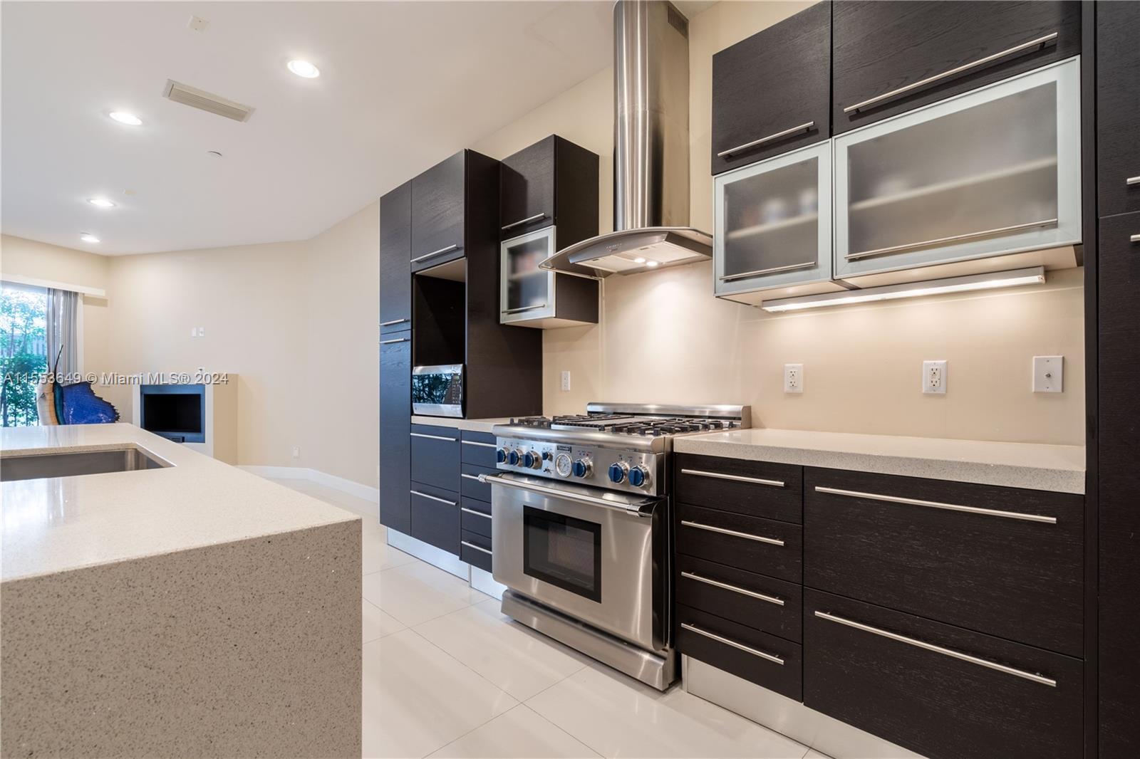 3121 NE 26th St, Fort Lauderdale, Florida 33305, 3 Bedrooms Bedrooms, ,4 BathroomsBathrooms,Residential,For Sale,3121 NE 26th St,A11553649