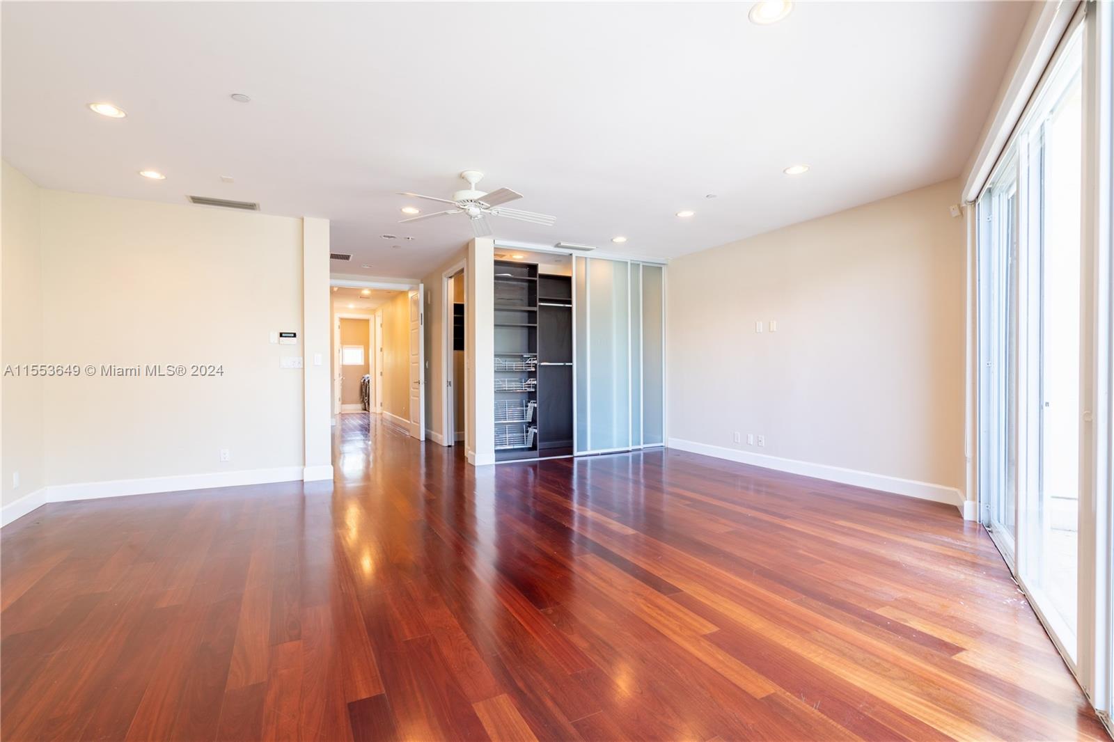 3121 NE 26th St, Fort Lauderdale, Florida 33305, 3 Bedrooms Bedrooms, ,4 BathroomsBathrooms,Residential,For Sale,3121 NE 26th St,A11553649