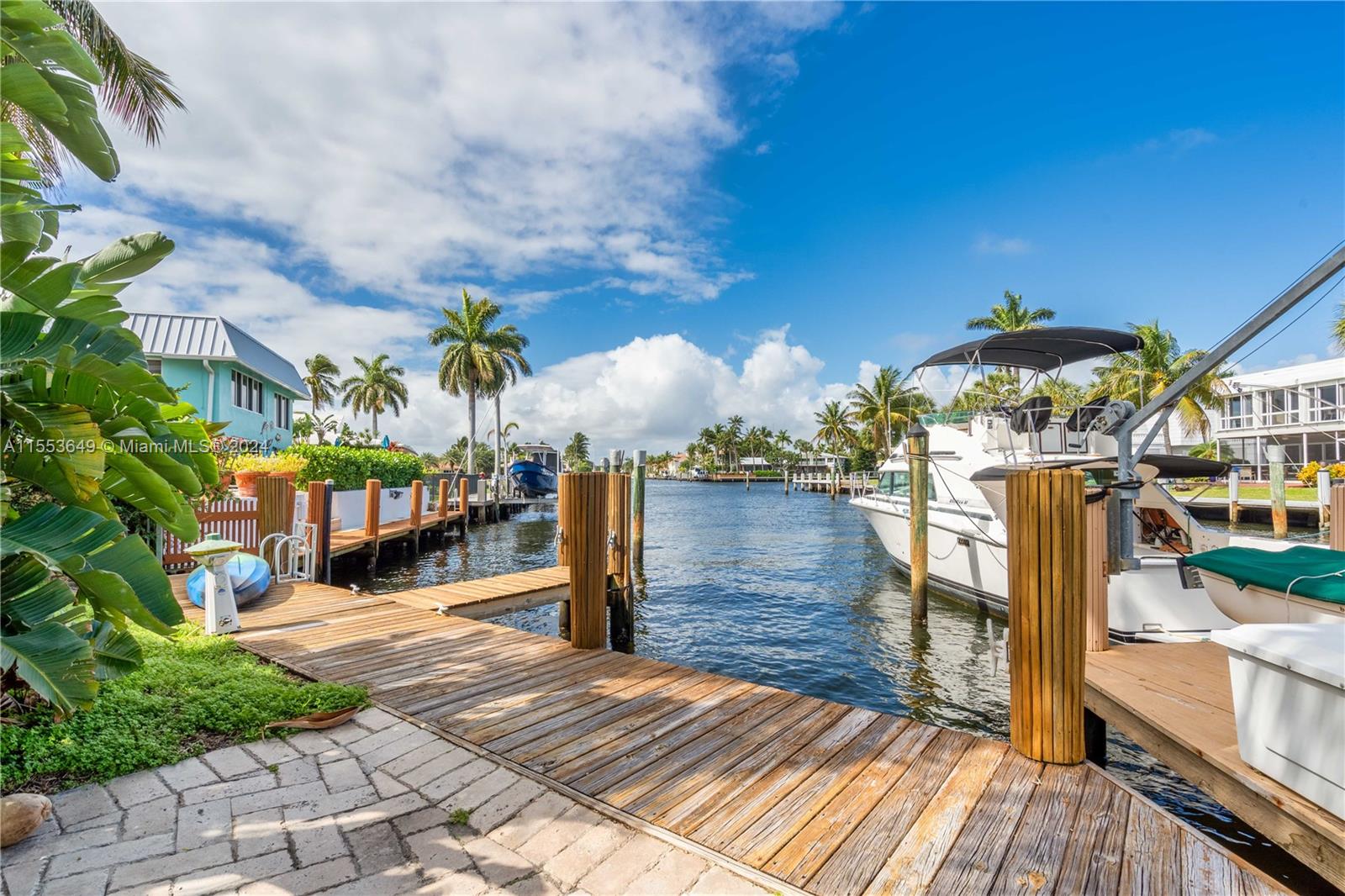 3121 NE 26th St, Fort Lauderdale, Florida 33305, 3 Bedrooms Bedrooms, ,4 BathroomsBathrooms,Residential,For Sale,3121 NE 26th St,A11553649