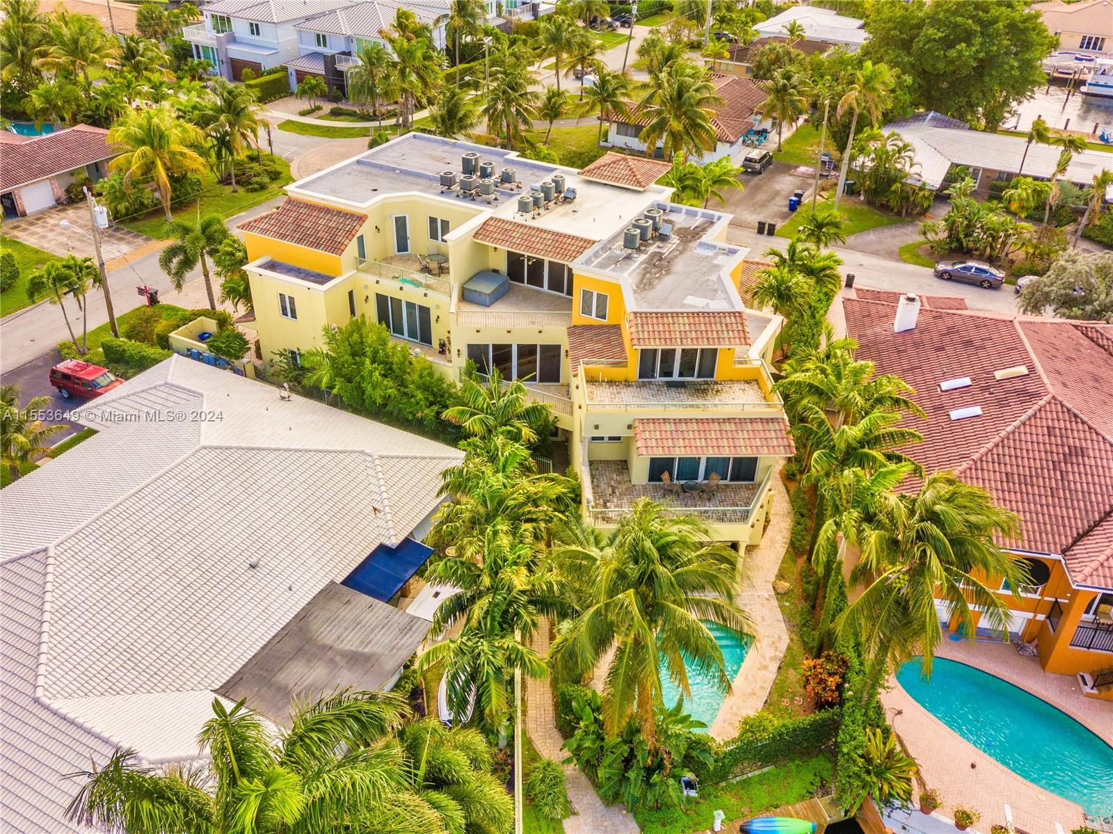 3121 NE 26th St, Fort Lauderdale, Florida 33305, 3 Bedrooms Bedrooms, ,4 BathroomsBathrooms,Residential,For Sale,3121 NE 26th St,A11553649