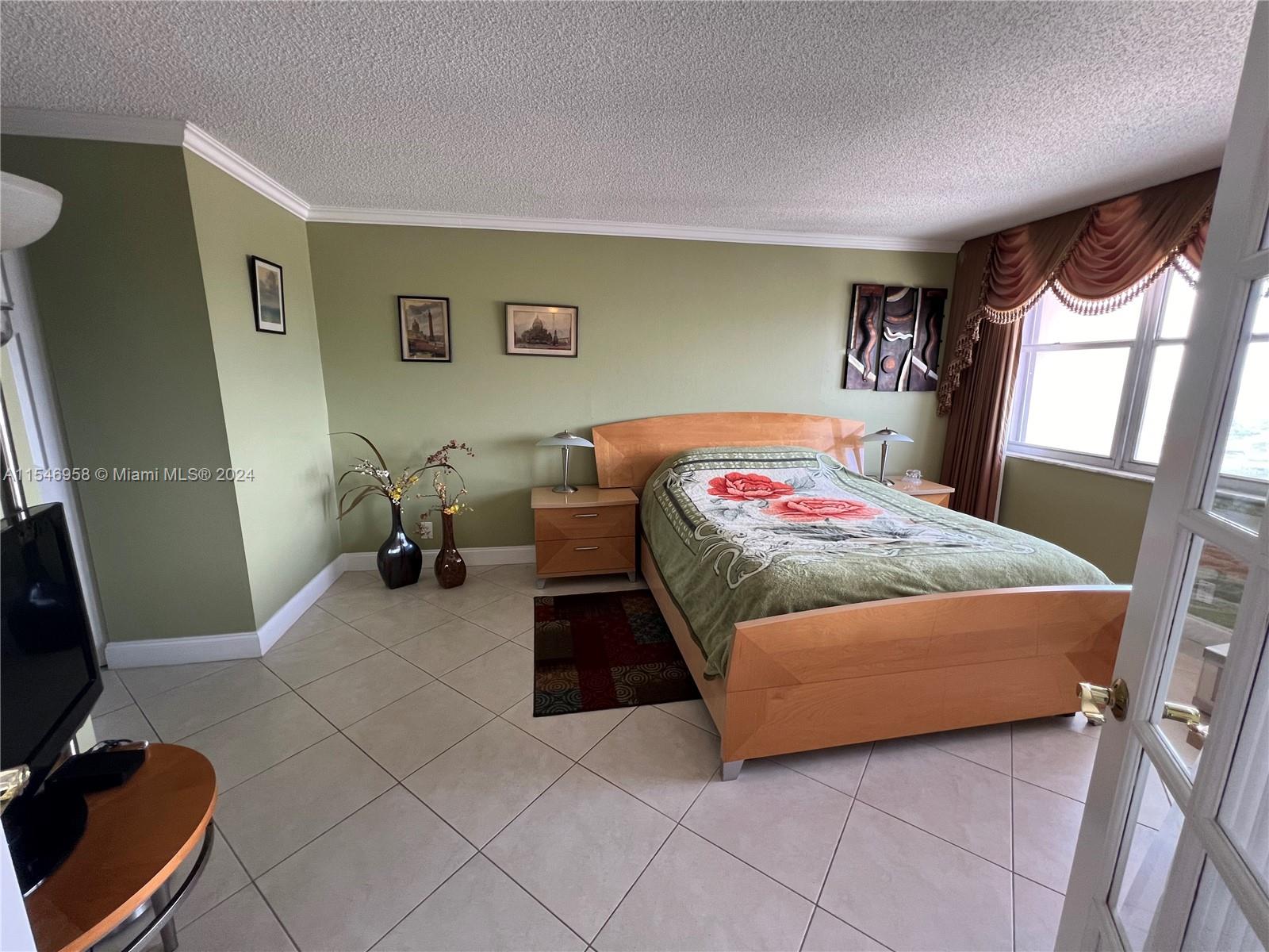 2101 S Ocean Dr 2606, Hollywood, Florida 33019, 1 Bedroom Bedrooms, ,2 BathroomsBathrooms,Residential,For Sale,2101 S Ocean Dr 2606,A11546958