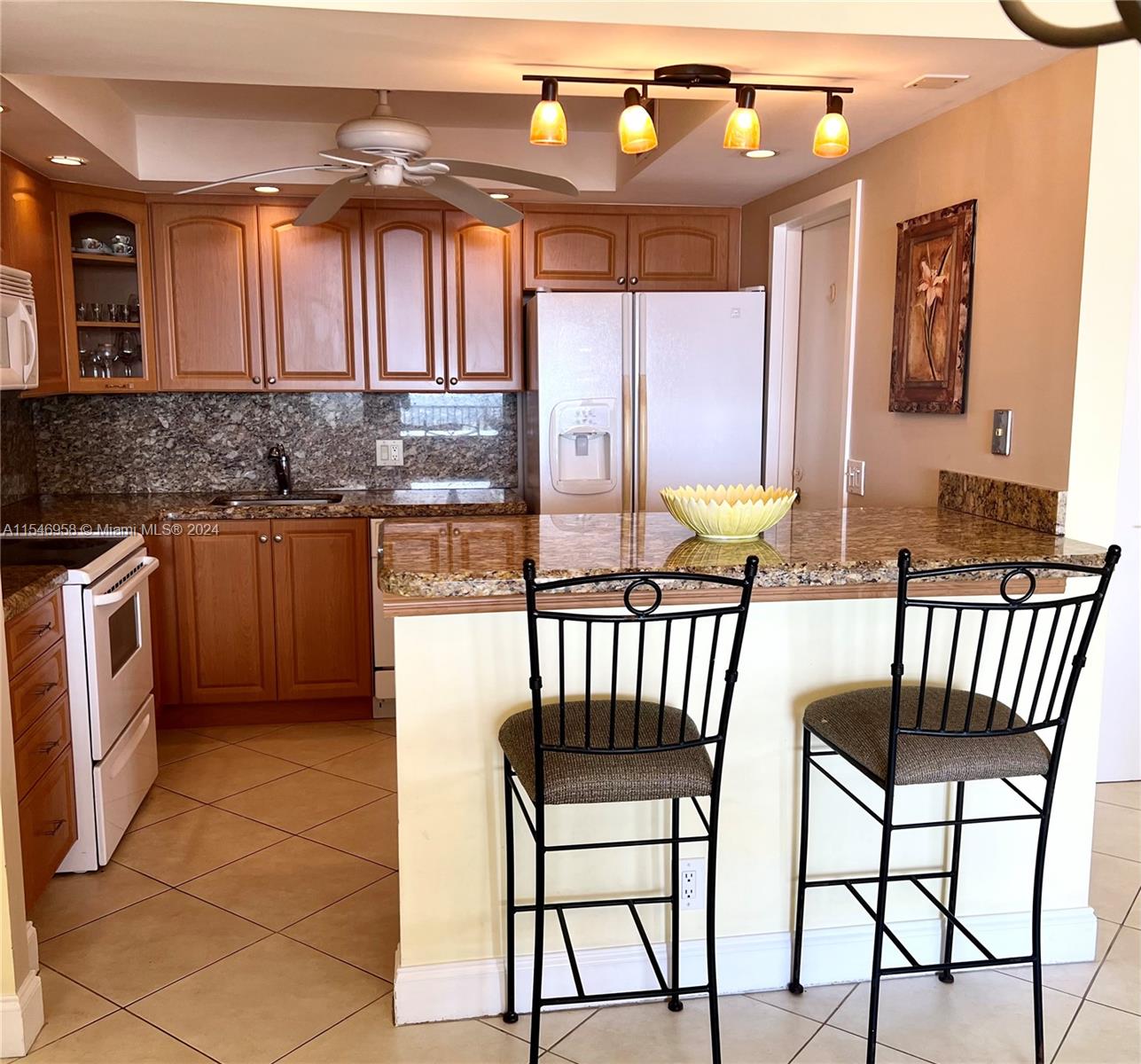 2101 S Ocean Dr 2606, Hollywood, Florida 33019, 1 Bedroom Bedrooms, ,2 BathroomsBathrooms,Residential,For Sale,2101 S Ocean Dr 2606,A11546958