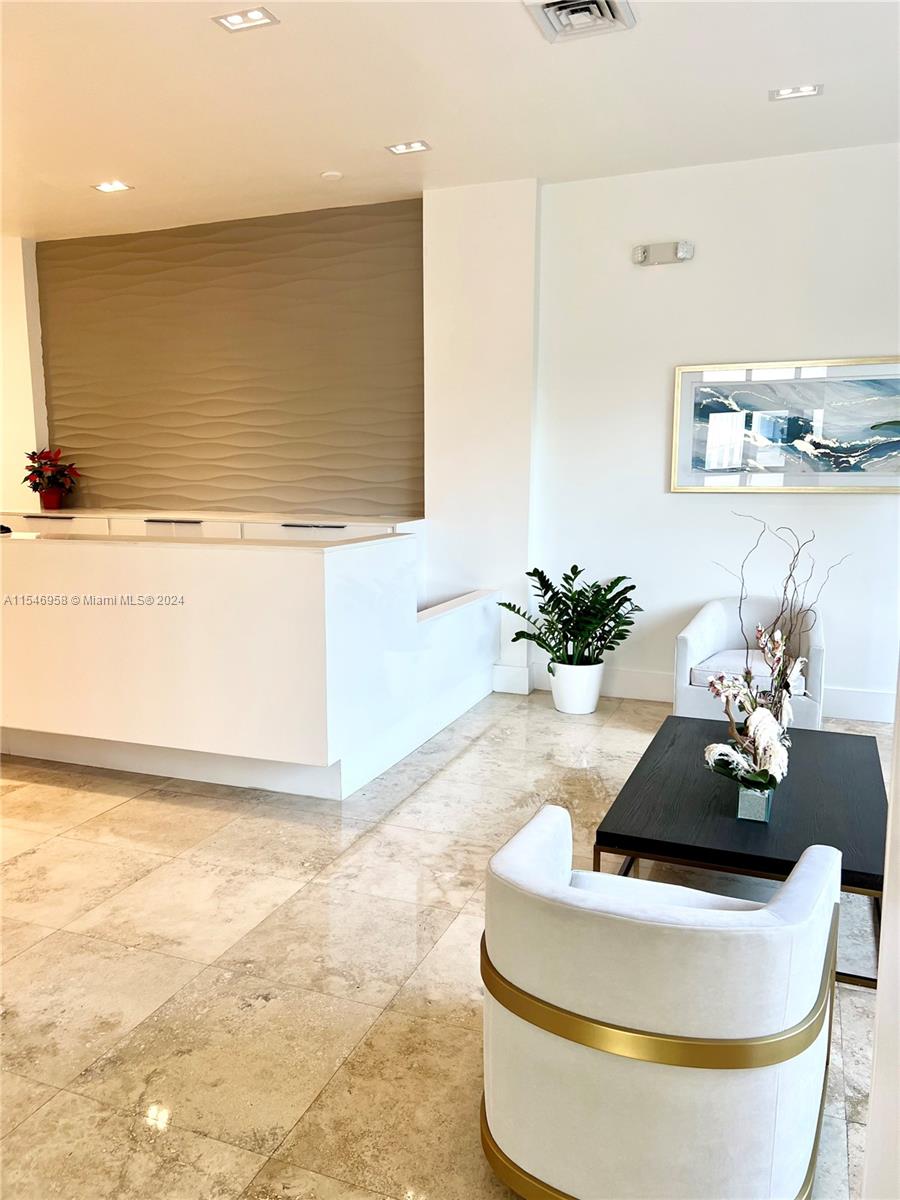 2101 S Ocean Dr 2606, Hollywood, Florida 33019, 1 Bedroom Bedrooms, ,2 BathroomsBathrooms,Residential,For Sale,2101 S Ocean Dr 2606,A11546958