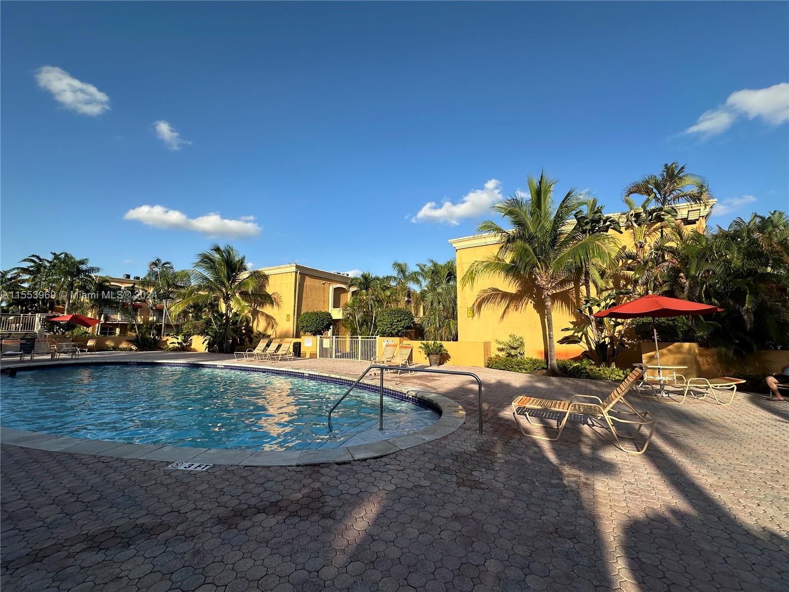 18101 NW 68th Ave B210, Hialeah, Florida 33015, 2 Bedrooms Bedrooms, ,2 BathroomsBathrooms,Residential,For Sale,18101 NW 68th Ave B210,A11553969