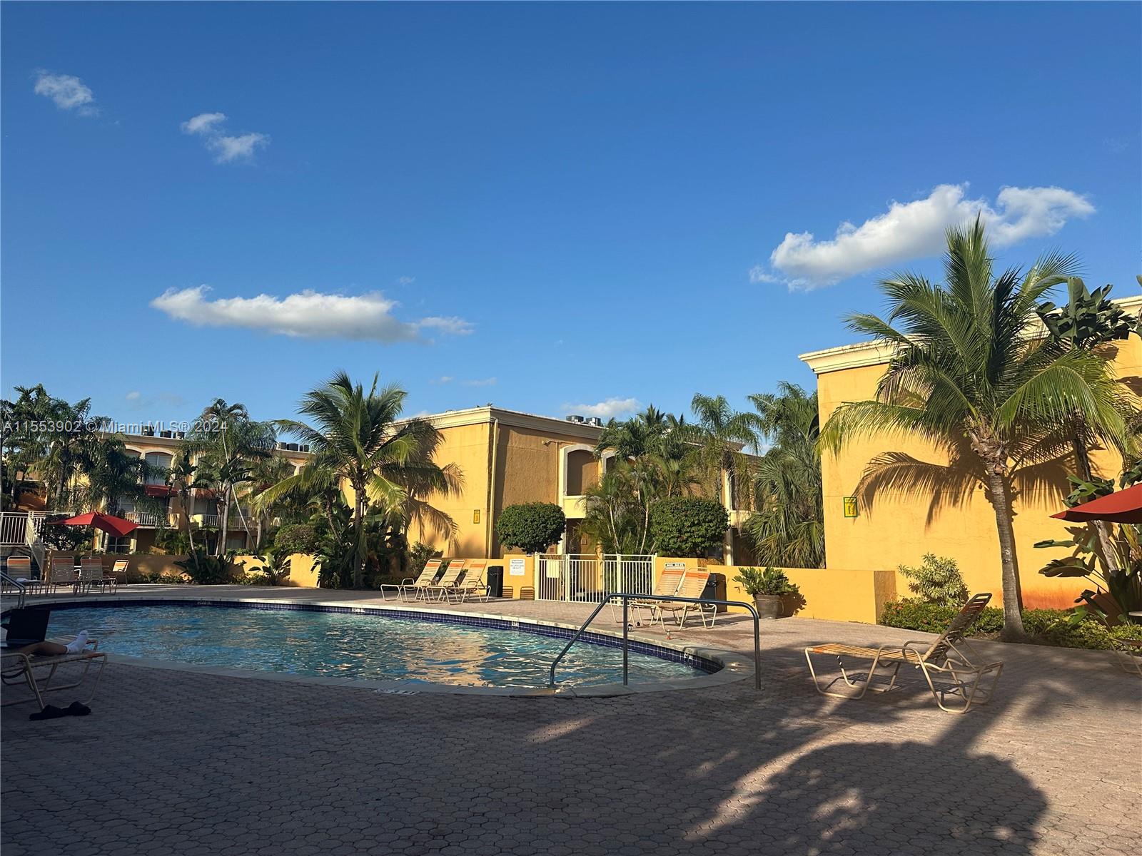 17911 NW 68th Ave O207, Hialeah, Florida 33015, 2 Bedrooms Bedrooms, ,2 BathroomsBathrooms,Residential,For Sale,17911 NW 68th Ave O207,A11553902