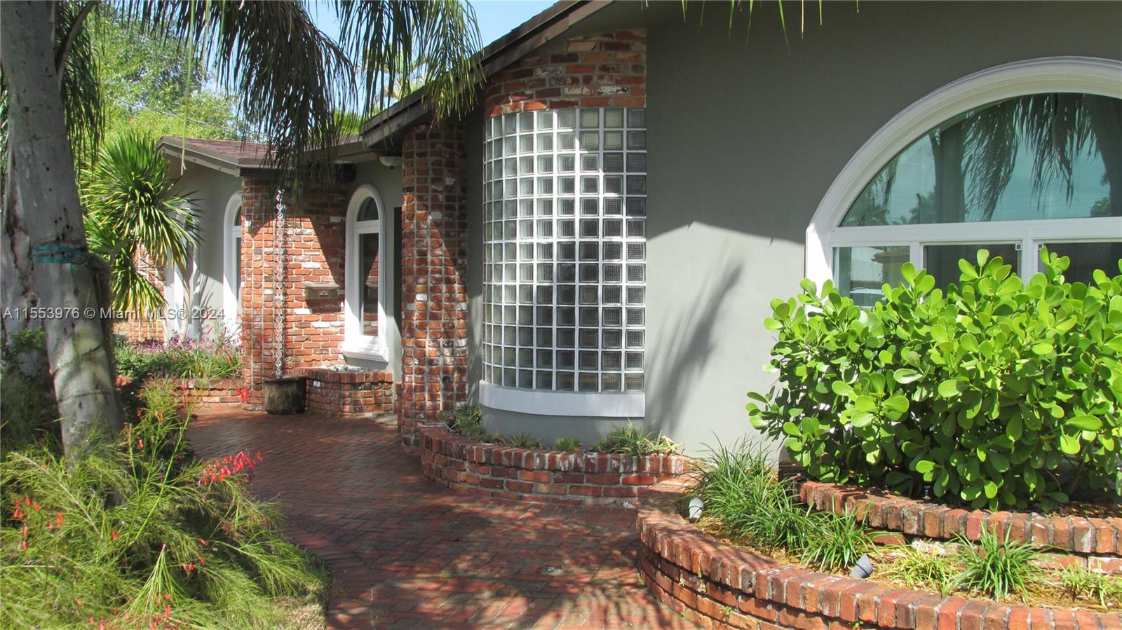 117 N 31st Ave, Hollywood, Florida 33021, 3 Bedrooms Bedrooms, ,2 BathroomsBathrooms,Residential,For Sale,117 N 31st Ave,A11553976