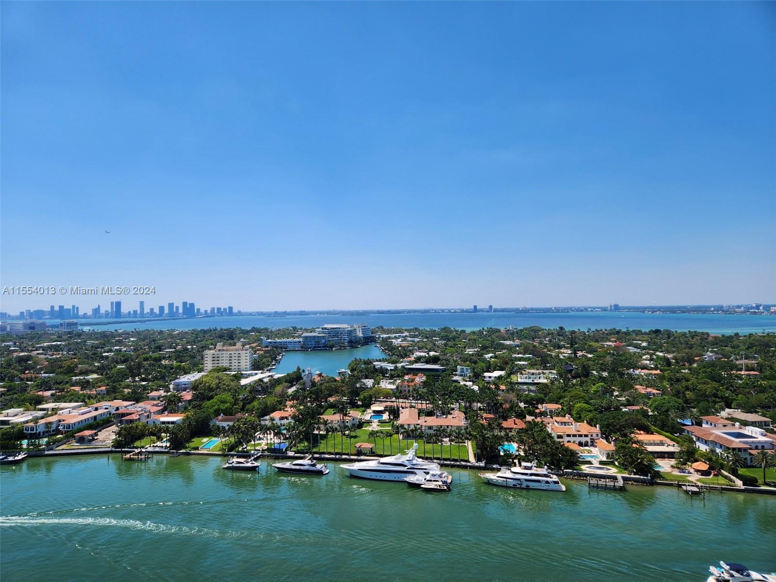 4779 Collins Ave 2506, Miami Beach, Florida 33140, 1 Bedroom Bedrooms, ,2 BathroomsBathrooms,Residential,For Sale,4779 Collins Ave 2506,A11554013