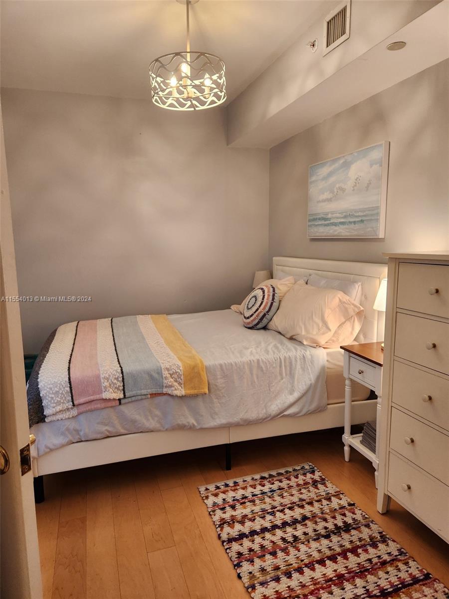 4779 Collins Ave 2506, Miami Beach, Florida 33140, 1 Bedroom Bedrooms, ,2 BathroomsBathrooms,Residential,For Sale,4779 Collins Ave 2506,A11554013