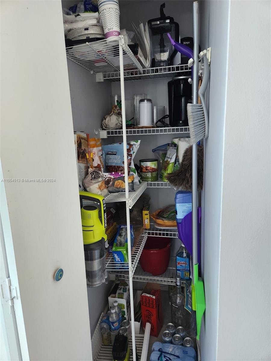 4779 Collins Ave 2506, Miami Beach, Florida 33140, 1 Bedroom Bedrooms, ,2 BathroomsBathrooms,Residential,For Sale,4779 Collins Ave 2506,A11554013