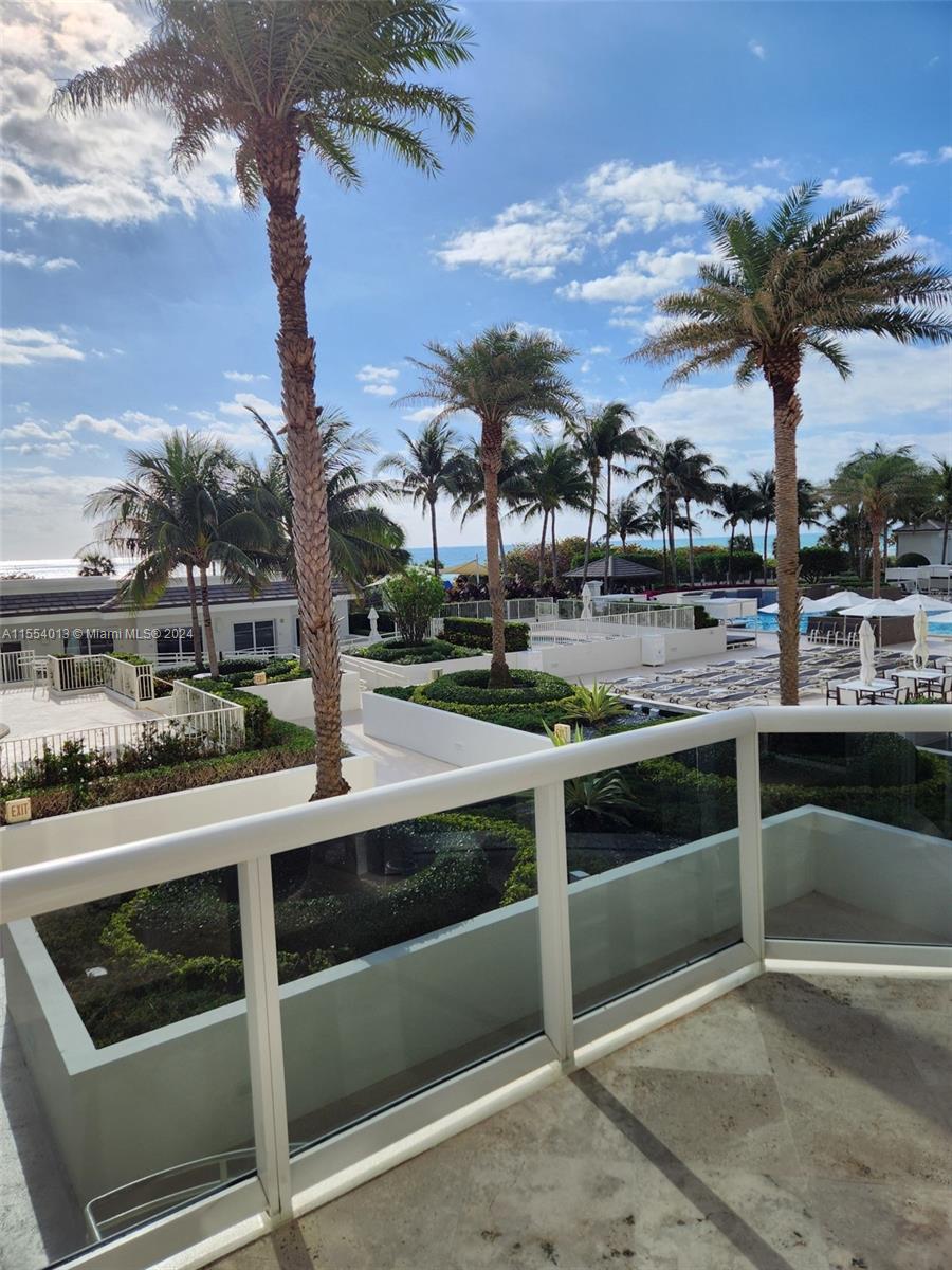 4779 Collins Ave 2506, Miami Beach, Florida 33140, 1 Bedroom Bedrooms, ,2 BathroomsBathrooms,Residential,For Sale,4779 Collins Ave 2506,A11554013