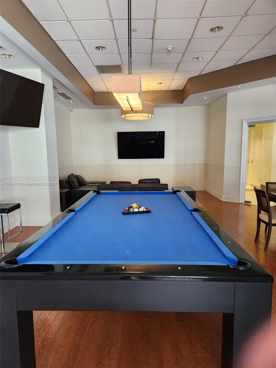 4779 Collins Ave 2506, Miami Beach, Florida 33140, 1 Bedroom Bedrooms, ,2 BathroomsBathrooms,Residential,For Sale,4779 Collins Ave 2506,A11554013