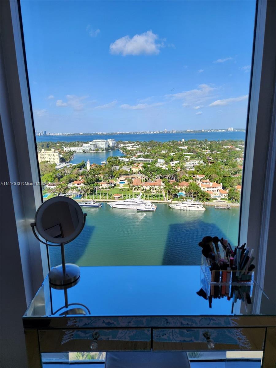 4779 Collins Ave 2506, Miami Beach, Florida 33140, 1 Bedroom Bedrooms, ,2 BathroomsBathrooms,Residential,For Sale,4779 Collins Ave 2506,A11554013