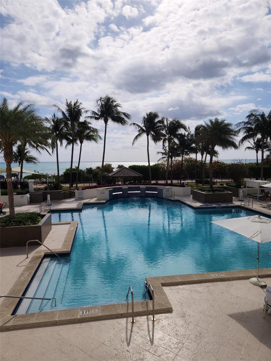 4779 Collins Ave 2506, Miami Beach, Florida 33140, 1 Bedroom Bedrooms, ,2 BathroomsBathrooms,Residential,For Sale,4779 Collins Ave 2506,A11554013