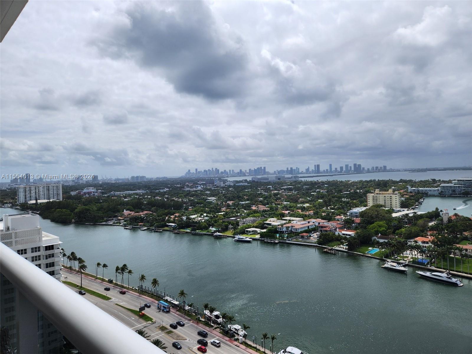 4779 Collins Ave 2506, Miami Beach, Florida 33140, 1 Bedroom Bedrooms, ,2 BathroomsBathrooms,Residential,For Sale,4779 Collins Ave 2506,A11554013