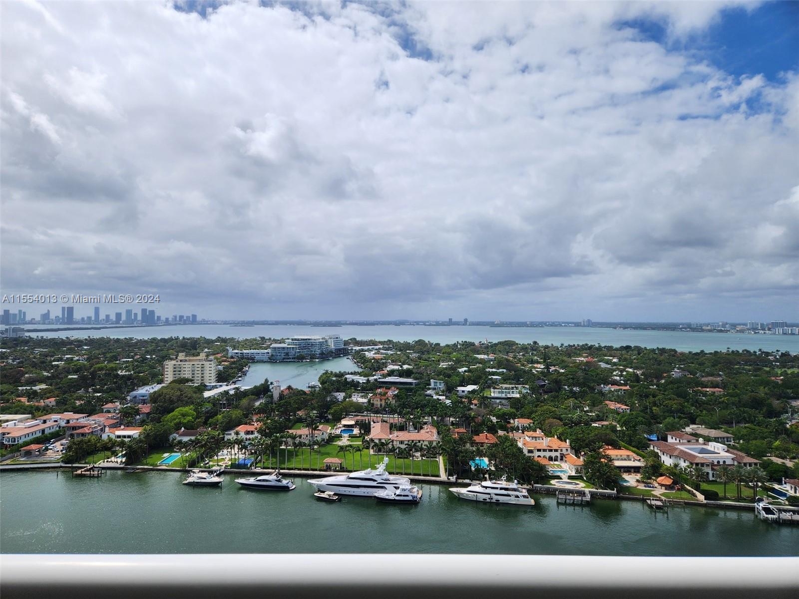 4779 Collins Ave 2506, Miami Beach, Florida 33140, 1 Bedroom Bedrooms, ,2 BathroomsBathrooms,Residential,For Sale,4779 Collins Ave 2506,A11554013