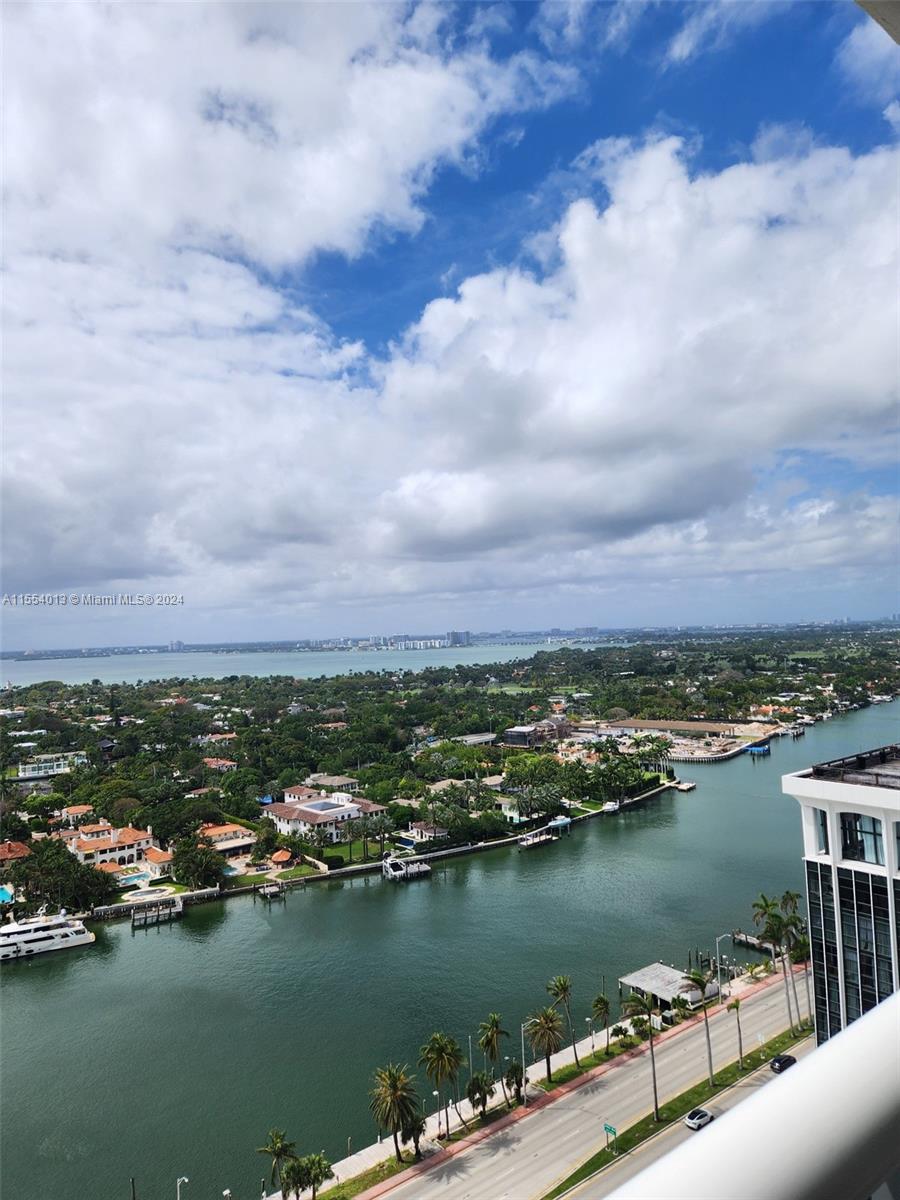 4779 Collins Ave 2506, Miami Beach, Florida 33140, 1 Bedroom Bedrooms, ,2 BathroomsBathrooms,Residential,For Sale,4779 Collins Ave 2506,A11554013