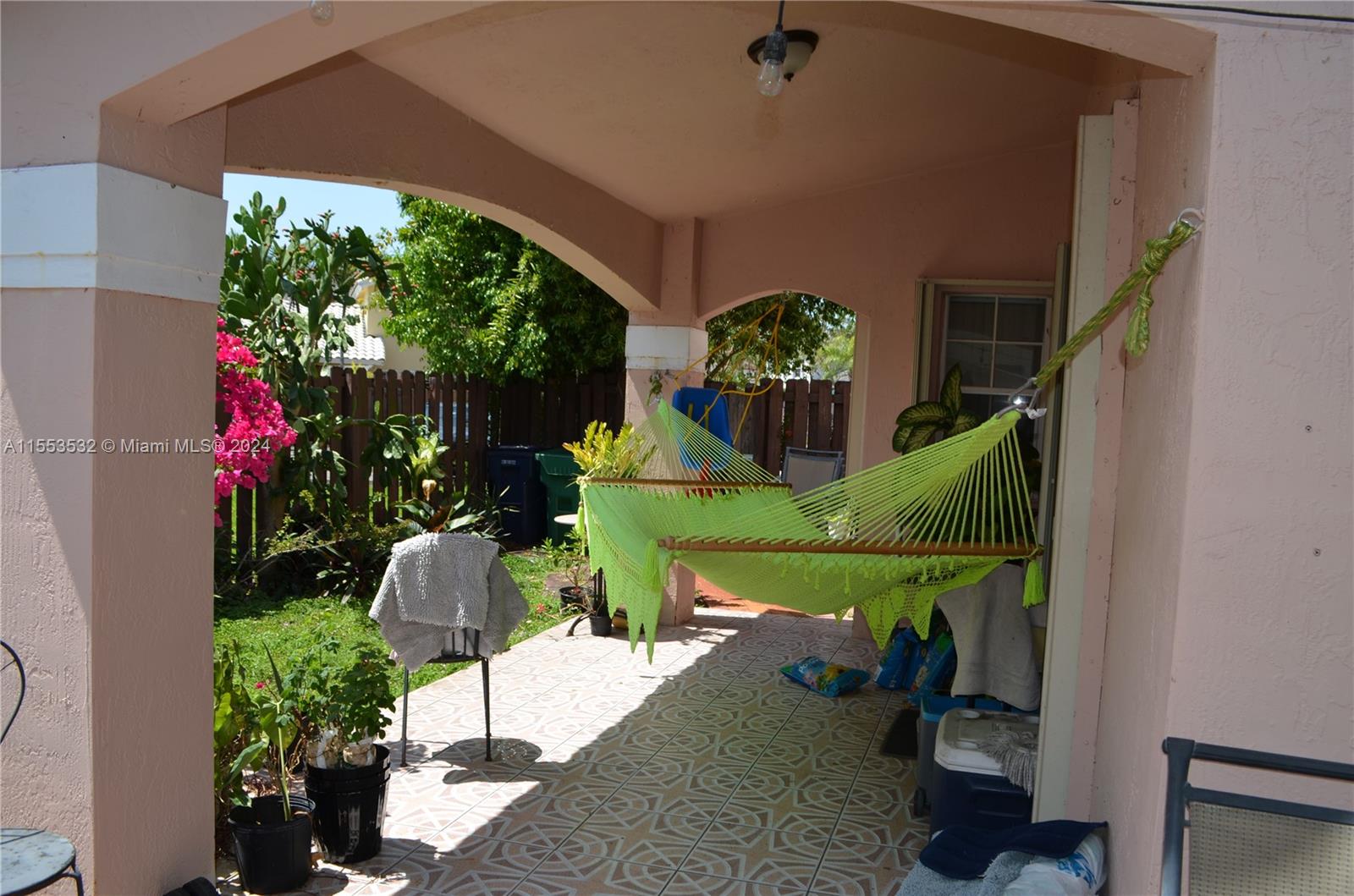 5025 SW 154th Ave, Miami, Florida 33185, 5 Bedrooms Bedrooms, ,4 BathroomsBathrooms,Residential,For Sale,5025 SW 154th Ave,A11553532