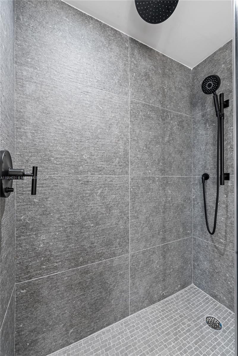 2301 Collins Ave 1034, Miami Beach, Florida 33139, 1 Bedroom Bedrooms, ,1 BathroomBathrooms,Residential,For Sale,2301 Collins Ave 1034,A11554031