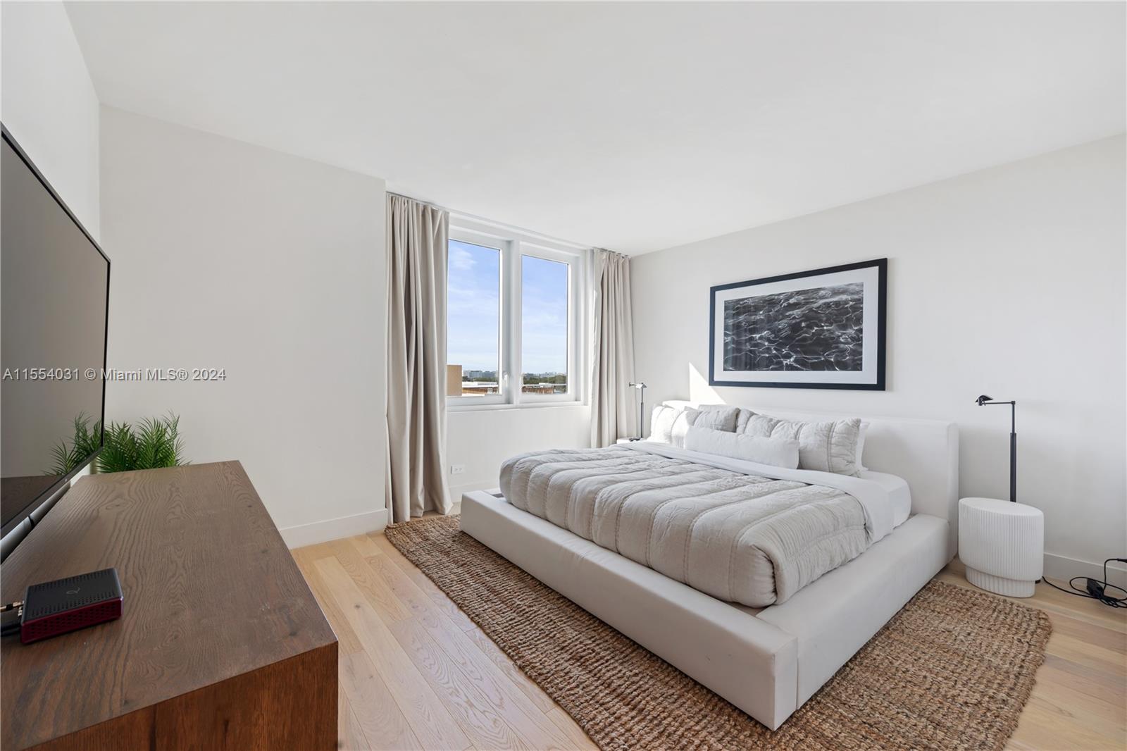 2301 Collins Ave 1034, Miami Beach, Florida 33139, 1 Bedroom Bedrooms, ,1 BathroomBathrooms,Residential,For Sale,2301 Collins Ave 1034,A11554031