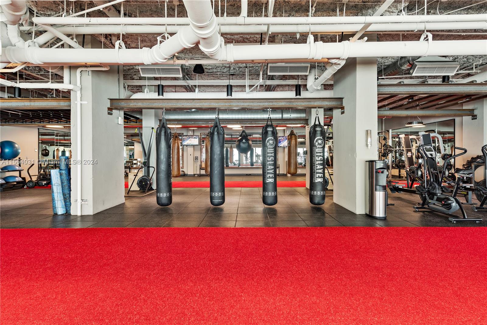 2301 Collins Ave 1034, Miami Beach, Florida 33139, 1 Bedroom Bedrooms, ,1 BathroomBathrooms,Residential,For Sale,2301 Collins Ave 1034,A11554031