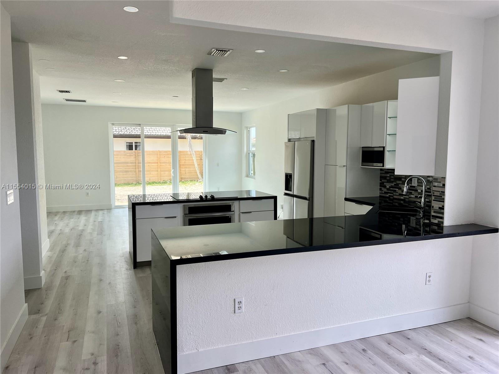 Miami, Florida 33185, 4 Bedrooms Bedrooms, ,3 BathroomsBathrooms,Residential,For Sale,A11554015