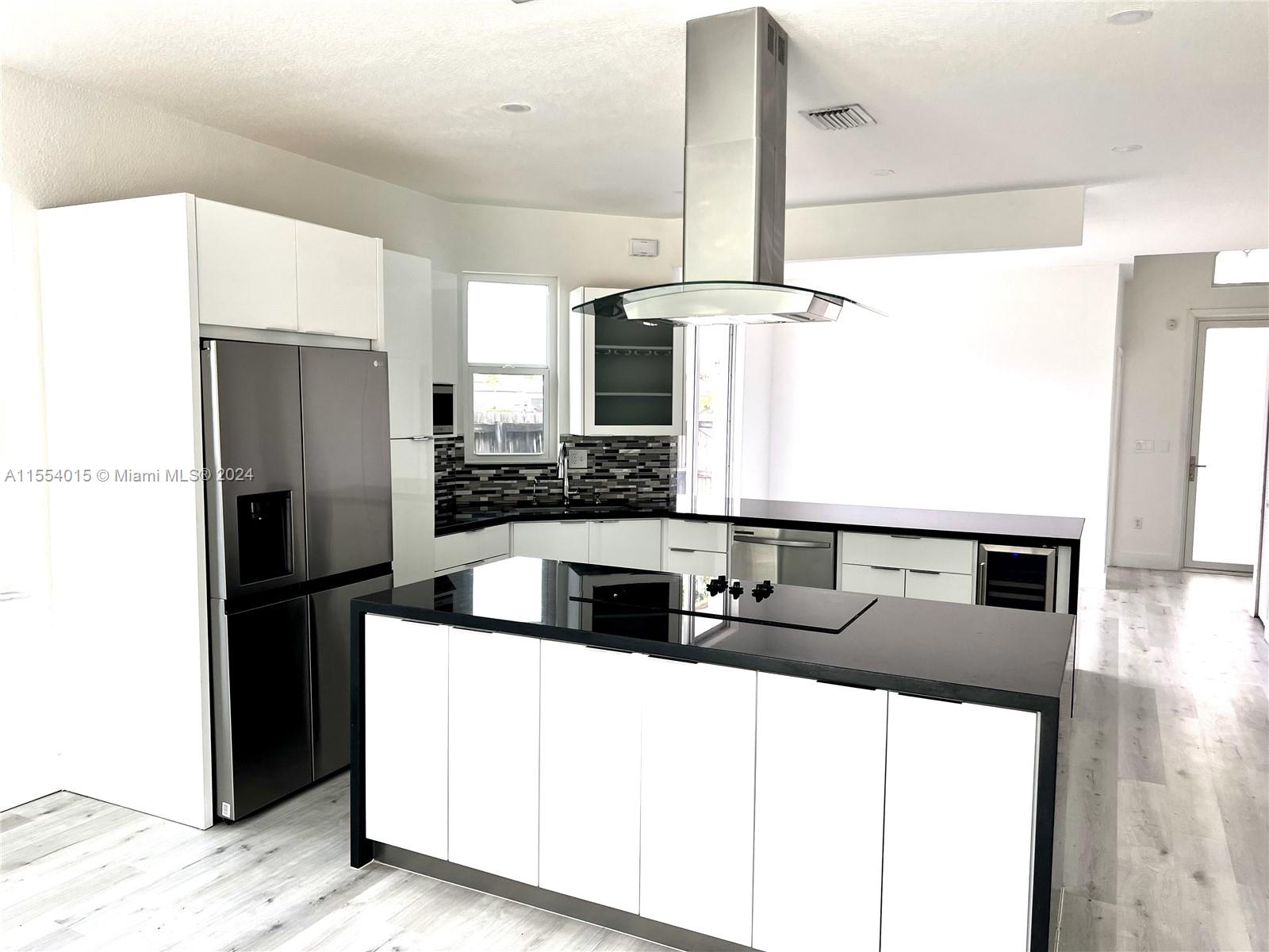 Miami, Florida 33185, 4 Bedrooms Bedrooms, ,3 BathroomsBathrooms,Residential,For Sale,A11554015