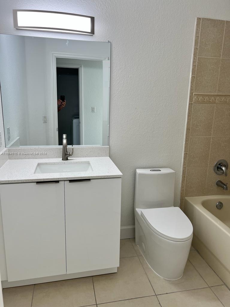 Miami, Florida 33185, 4 Bedrooms Bedrooms, ,3 BathroomsBathrooms,Residential,For Sale,A11554015