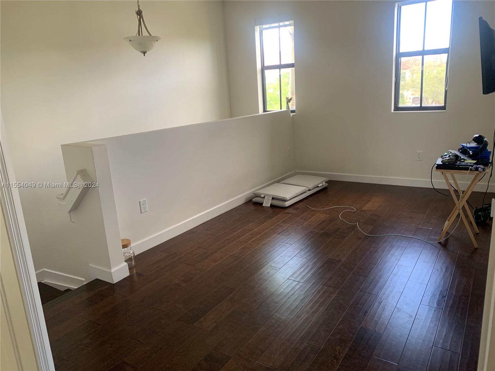 10260 NW 70th Ter 10260, Doral, Florida 33178, 3 Bedrooms Bedrooms, ,2 BathroomsBathrooms,Residential,For Sale,10260 NW 70th Ter 10260,A11554049