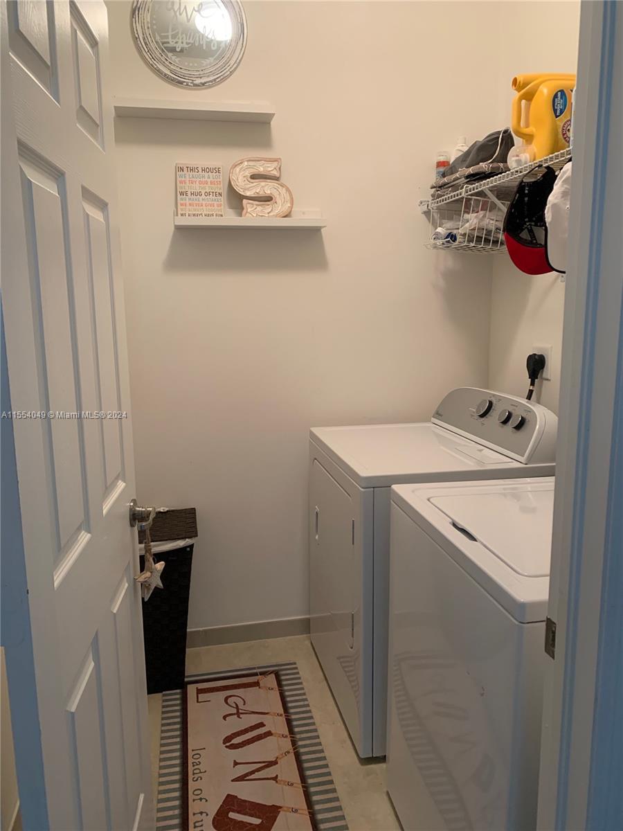 10260 NW 70th Ter 10260, Doral, Florida 33178, 3 Bedrooms Bedrooms, ,2 BathroomsBathrooms,Residential,For Sale,10260 NW 70th Ter 10260,A11554049