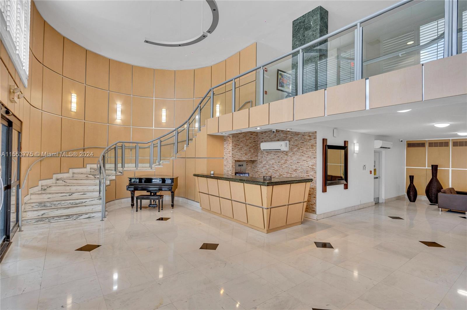 6770 Indian Creek Dr 8R, Miami Beach, Florida 33141, 1 Bedroom Bedrooms, ,1 BathroomBathrooms,Residential,For Sale,6770 Indian Creek Dr 8R,A11553775