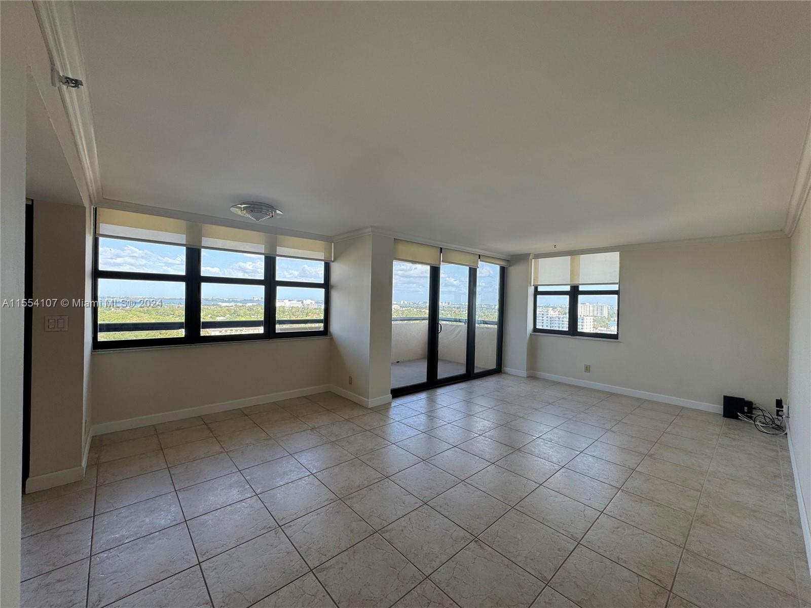 2555 Collins Ave 2002, Miami Beach, Florida 33140, 2 Bedrooms Bedrooms, ,2 BathroomsBathrooms,Residential,For Sale,2555 Collins Ave 2002,A11554107