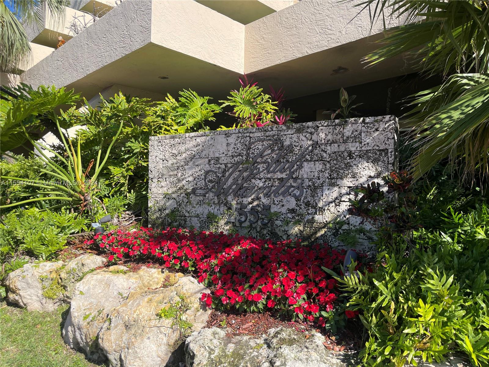 2555 Collins Ave 2002, Miami Beach, Florida 33140, 2 Bedrooms Bedrooms, ,2 BathroomsBathrooms,Residential,For Sale,2555 Collins Ave 2002,A11554107