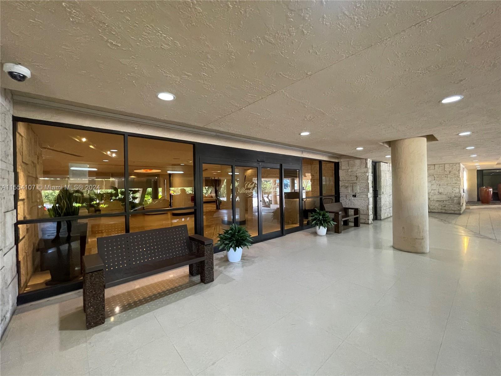 2555 Collins Ave 2002, Miami Beach, Florida 33140, 2 Bedrooms Bedrooms, ,2 BathroomsBathrooms,Residential,For Sale,2555 Collins Ave 2002,A11554107