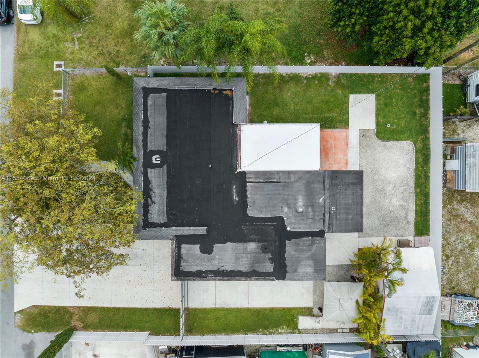 15000 Leisure Dr, Homestead, Florida 33033, 3 Bedrooms Bedrooms, ,2 BathroomsBathrooms,Residential,For Sale,15000 Leisure Dr,A11554069