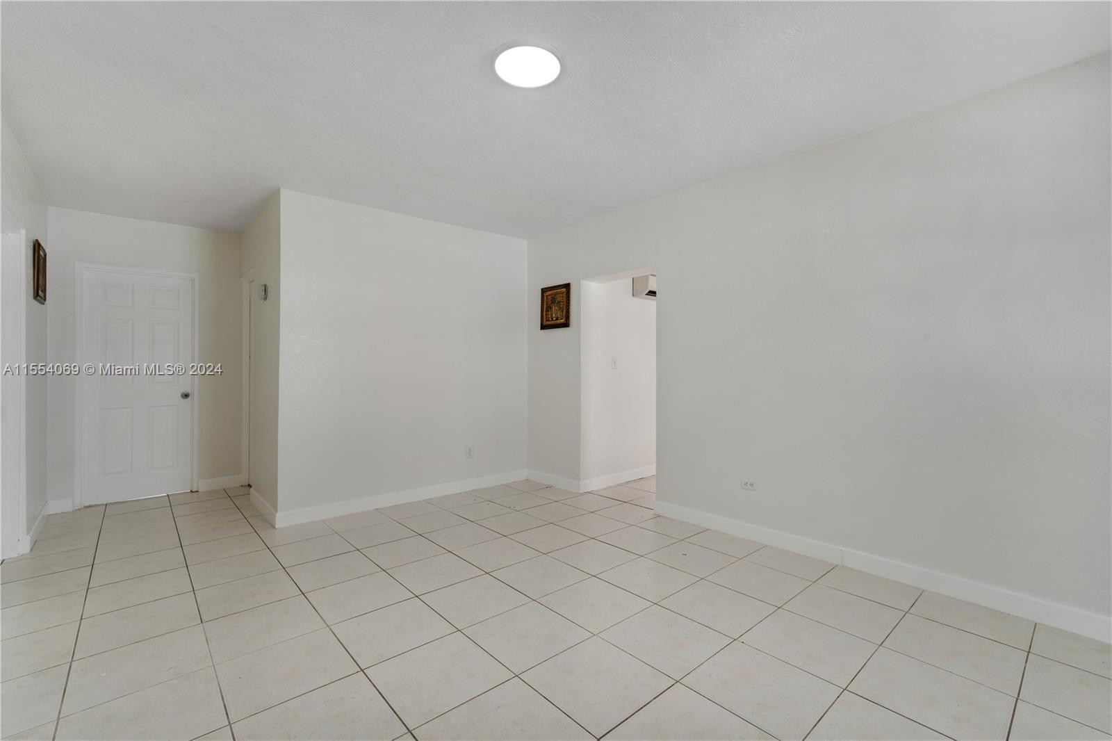 15000 Leisure Dr, Homestead, Florida 33033, 3 Bedrooms Bedrooms, ,2 BathroomsBathrooms,Residential,For Sale,15000 Leisure Dr,A11554069