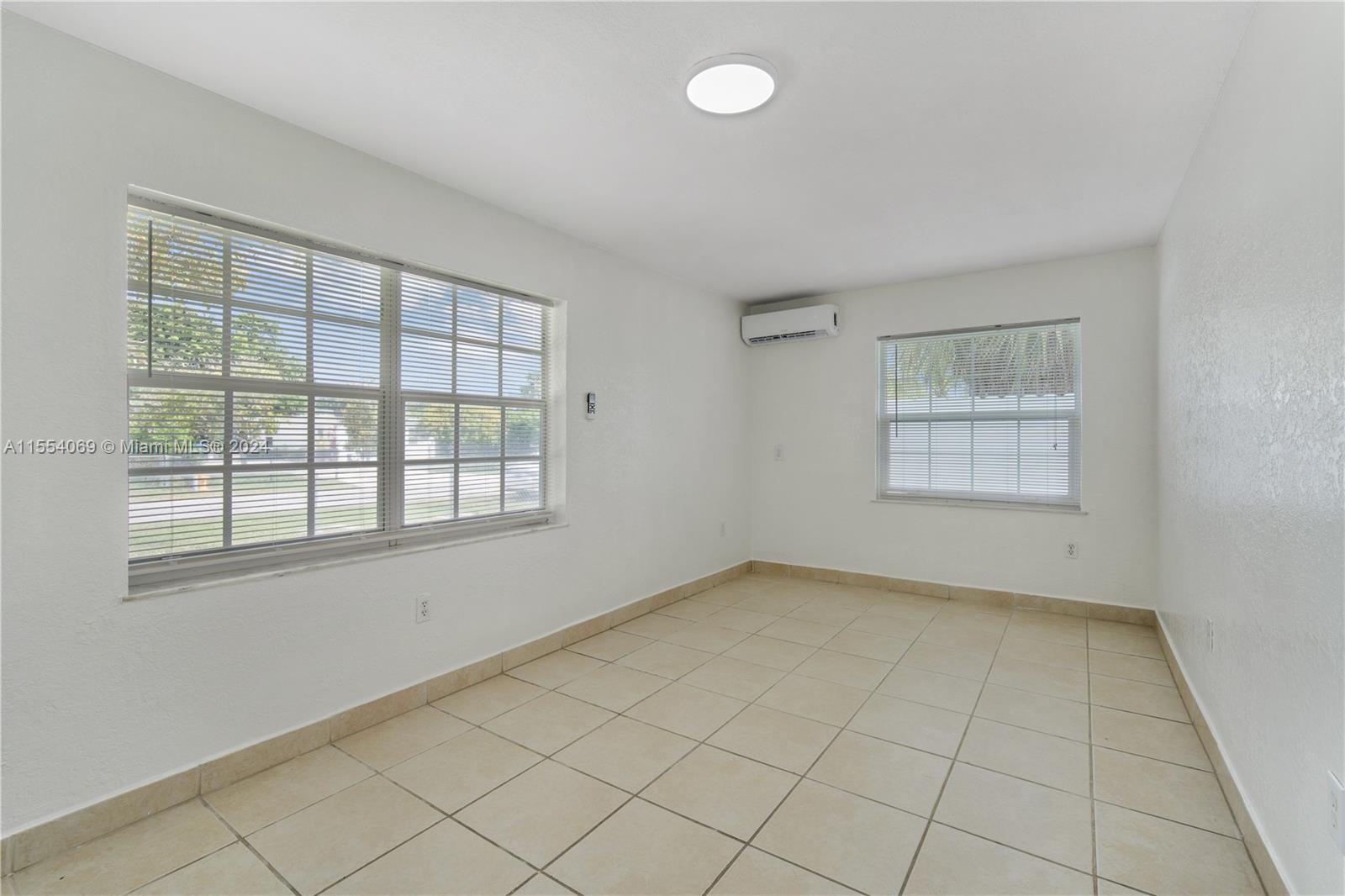 15000 Leisure Dr, Homestead, Florida 33033, 3 Bedrooms Bedrooms, ,2 BathroomsBathrooms,Residential,For Sale,15000 Leisure Dr,A11554069