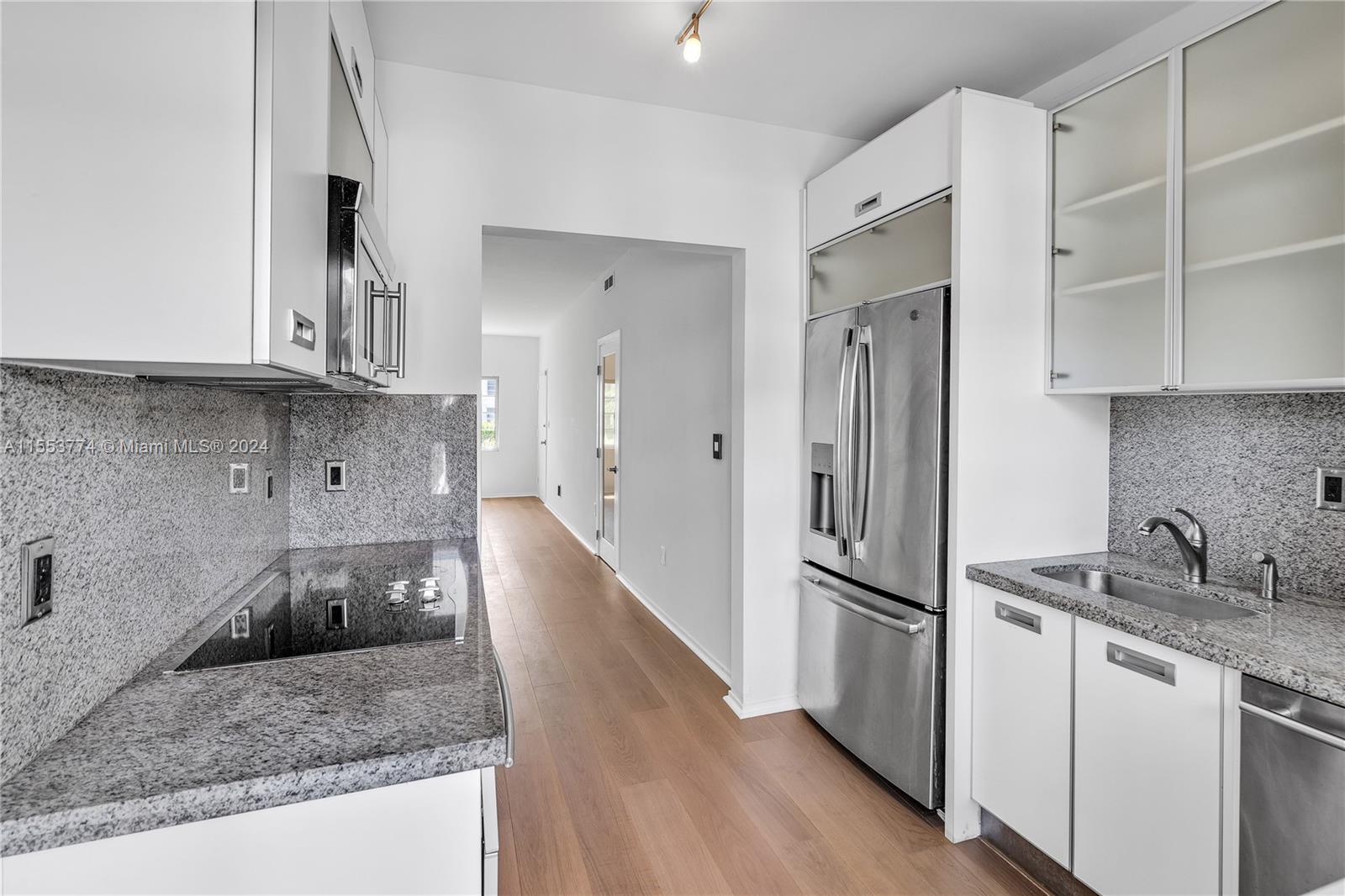 1600 Michigan Ave 2, Miami Beach, Florida 33139, 2 Bedrooms Bedrooms, ,2 BathroomsBathrooms,Residential,For Sale,1600 Michigan Ave 2,A11553774