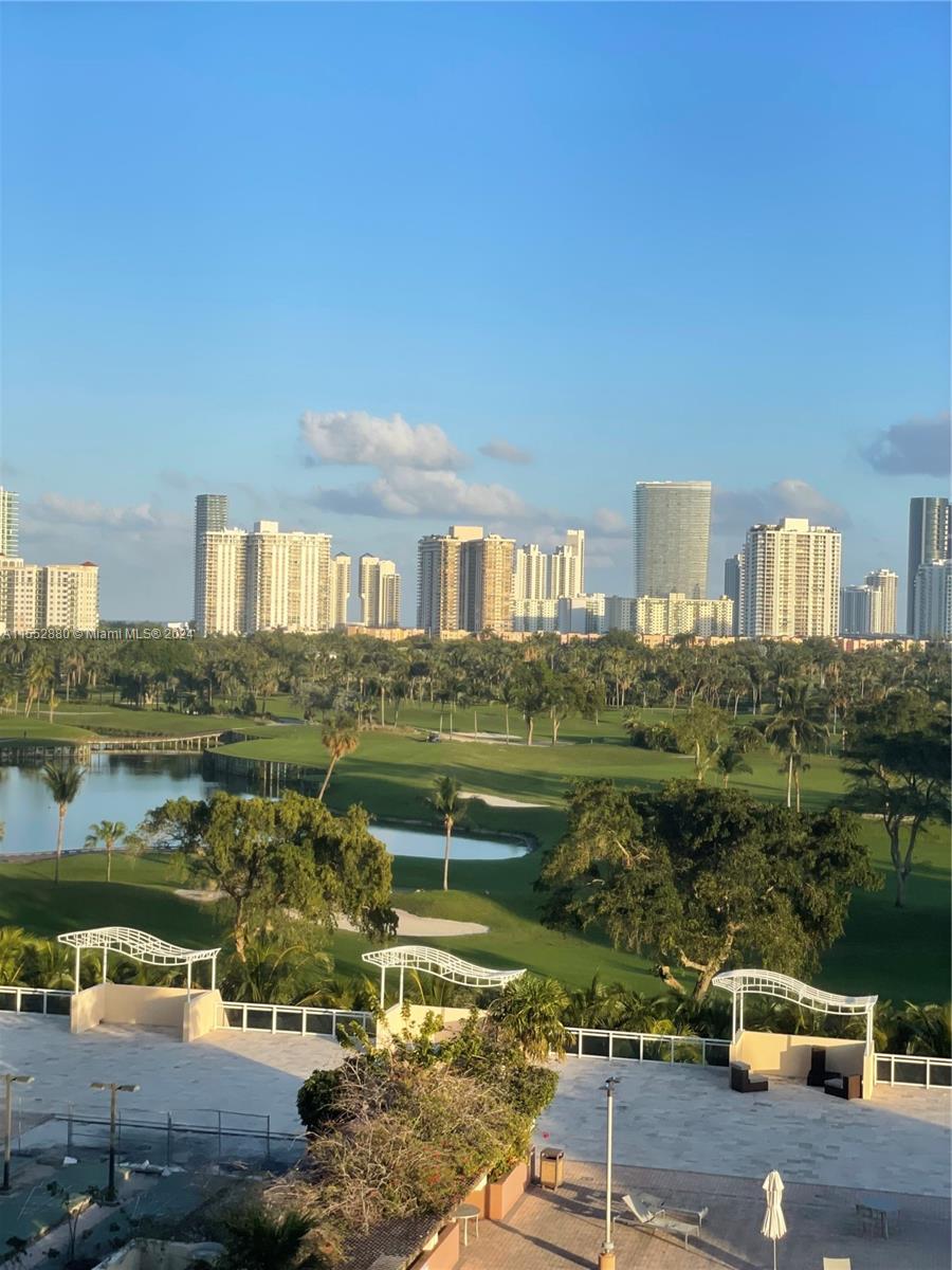 20301 W Country Club Dr 825, Aventura, Florida 33180, 1 Bedroom Bedrooms, ,1 BathroomBathrooms,Residential,For Sale,20301 W Country Club Dr 825,A11552880