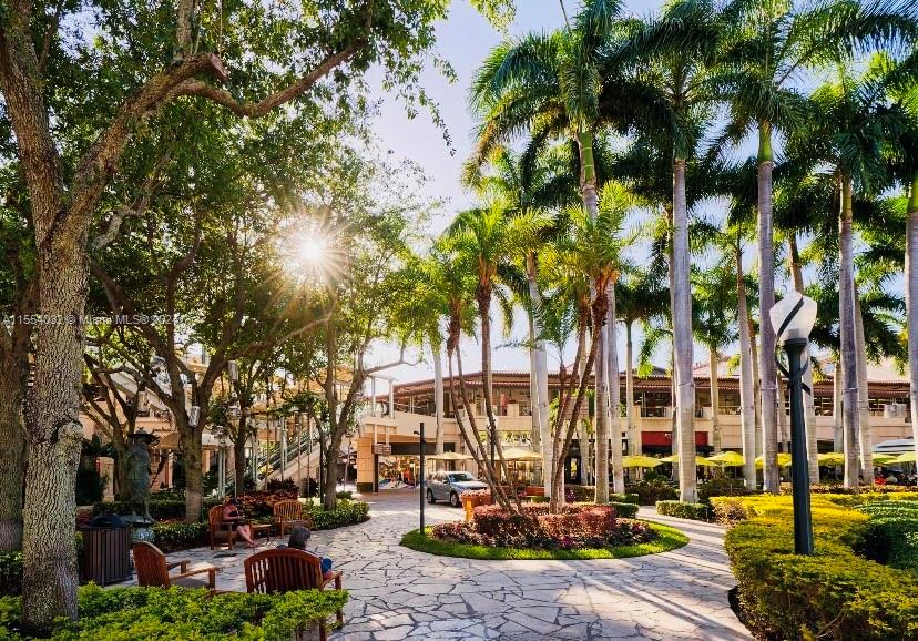 351 San Lorenzo Ave 603, Coral Gables, Florida 33146, 2 Bedrooms Bedrooms, ,2 BathroomsBathrooms,Residential,For Sale,351 San Lorenzo Ave 603,A11554032