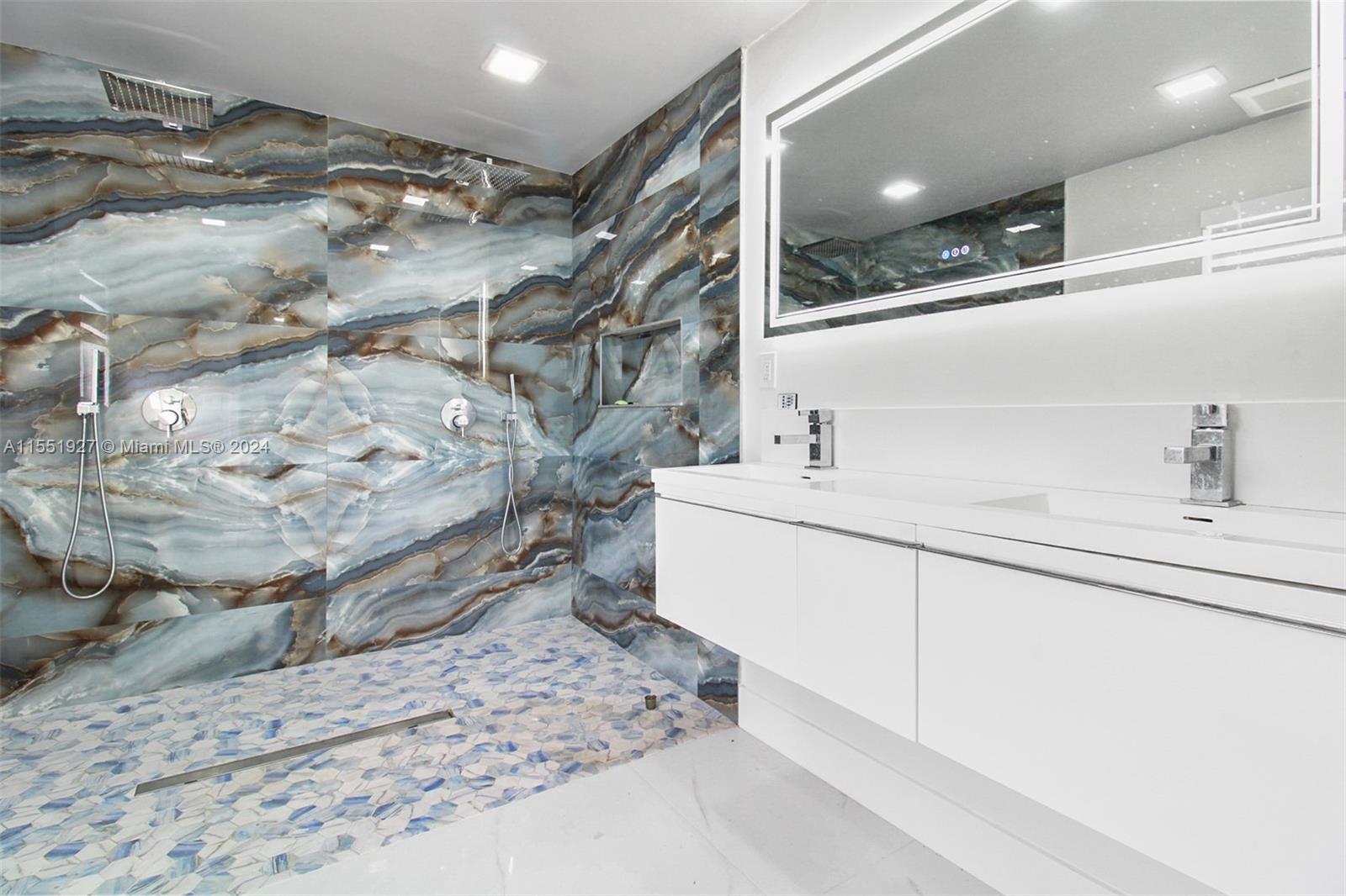 18570 SW 295th Ter, Homestead, Florida 33030, 3 Bedrooms Bedrooms, ,2 BathroomsBathrooms,Residential,For Sale,18570 SW 295th Ter,A11551927