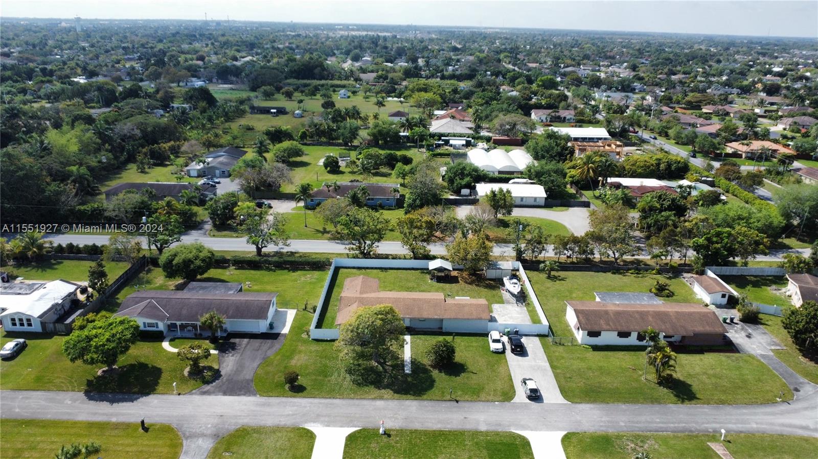18570 SW 295th Ter, Homestead, Florida 33030, 3 Bedrooms Bedrooms, ,2 BathroomsBathrooms,Residential,For Sale,18570 SW 295th Ter,A11551927