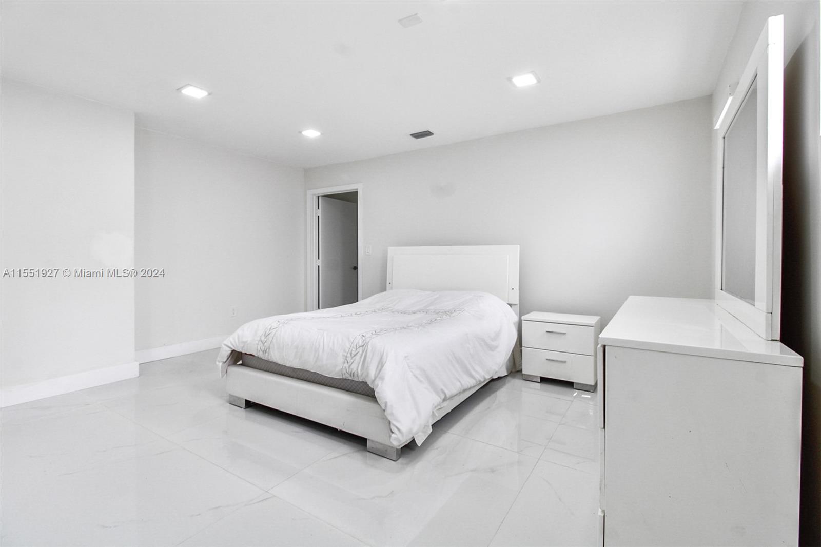 18570 SW 295th Ter, Homestead, Florida 33030, 3 Bedrooms Bedrooms, ,2 BathroomsBathrooms,Residential,For Sale,18570 SW 295th Ter,A11551927