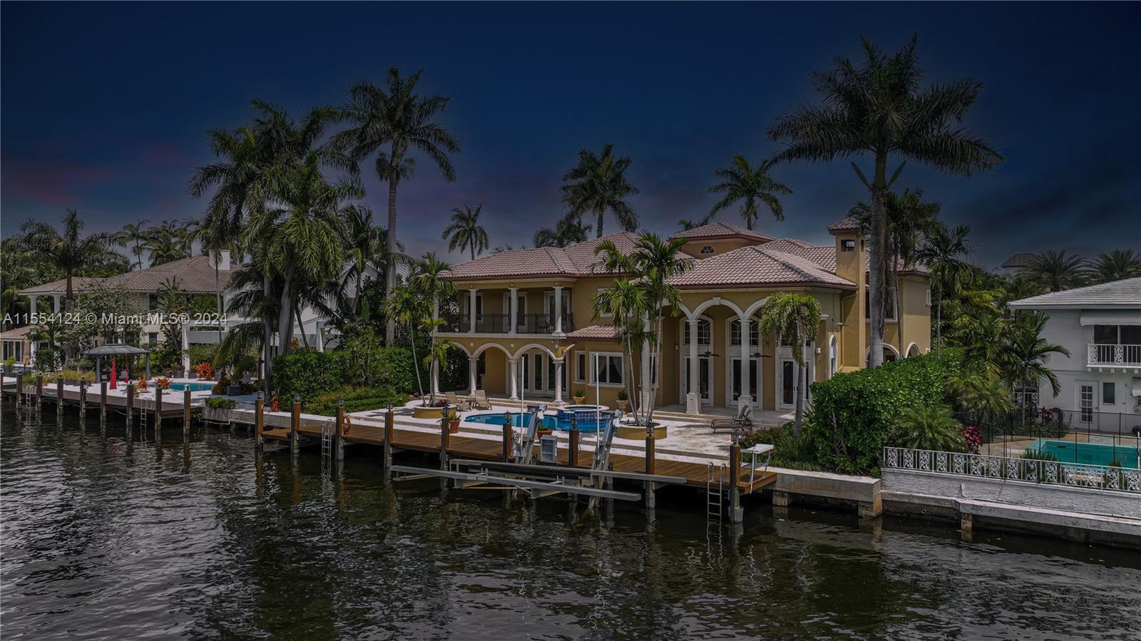 67 Royal Palm Dr, Fort Lauderdale, Florida 33301, 7 Bedrooms Bedrooms, ,6 BathroomsBathrooms,Residential,For Sale,67 Royal Palm Dr,A11554124