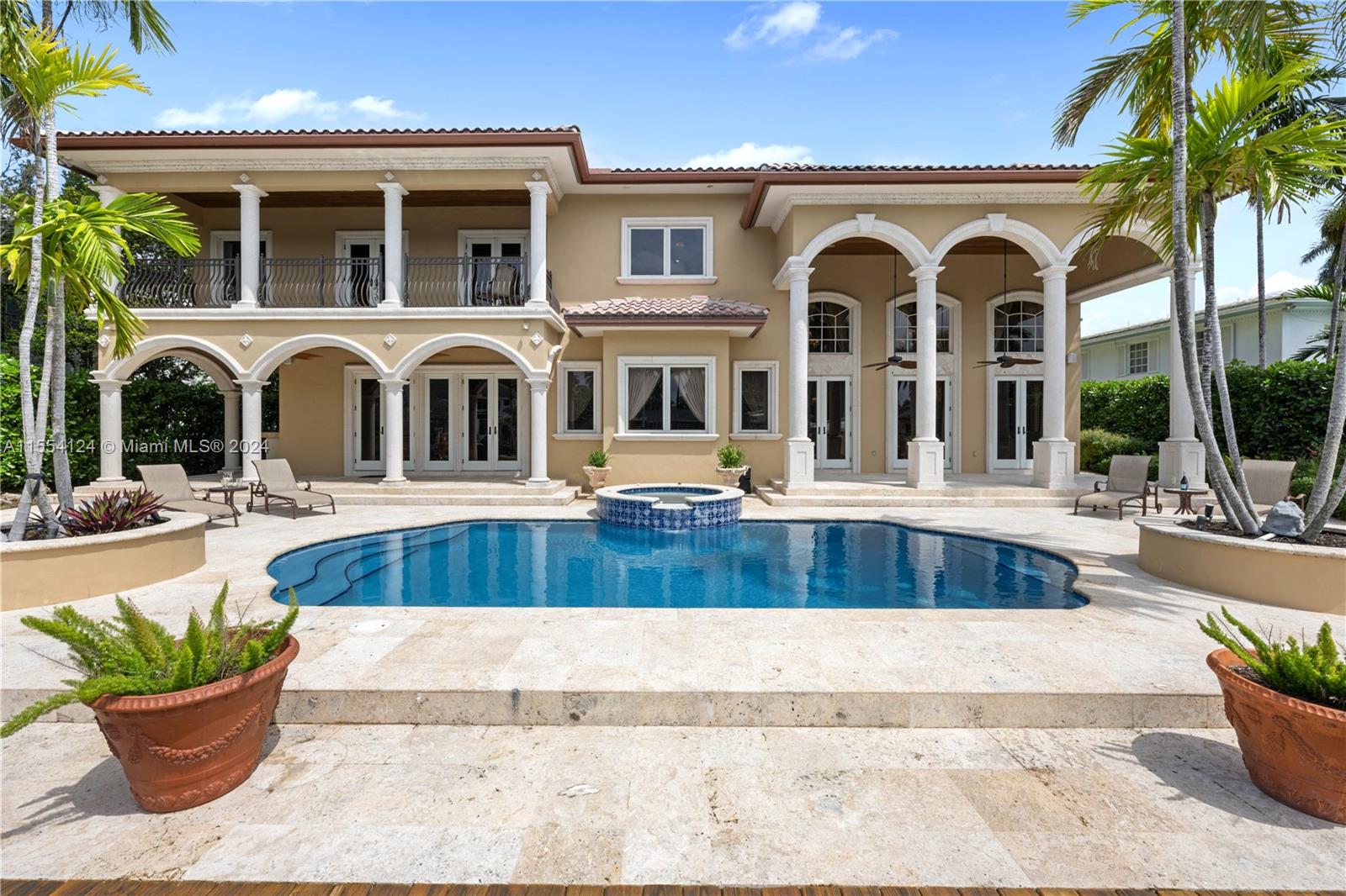 67 Royal Palm Dr, Fort Lauderdale, Florida 33301, 7 Bedrooms Bedrooms, ,6 BathroomsBathrooms,Residential,For Sale,67 Royal Palm Dr,A11554124