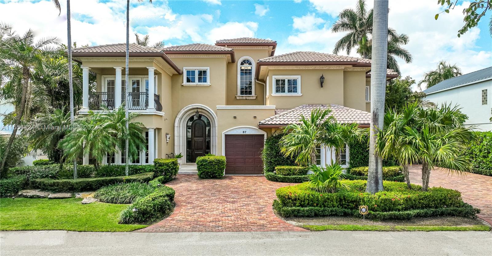 67 Royal Palm Dr, Fort Lauderdale, Florida 33301, 7 Bedrooms Bedrooms, ,6 BathroomsBathrooms,Residential,For Sale,67 Royal Palm Dr,A11554124