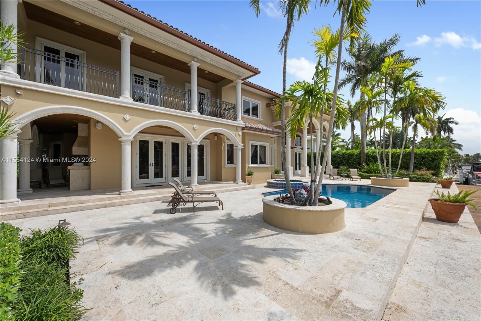 67 Royal Palm Dr, Fort Lauderdale, Florida 33301, 7 Bedrooms Bedrooms, ,6 BathroomsBathrooms,Residential,For Sale,67 Royal Palm Dr,A11554124